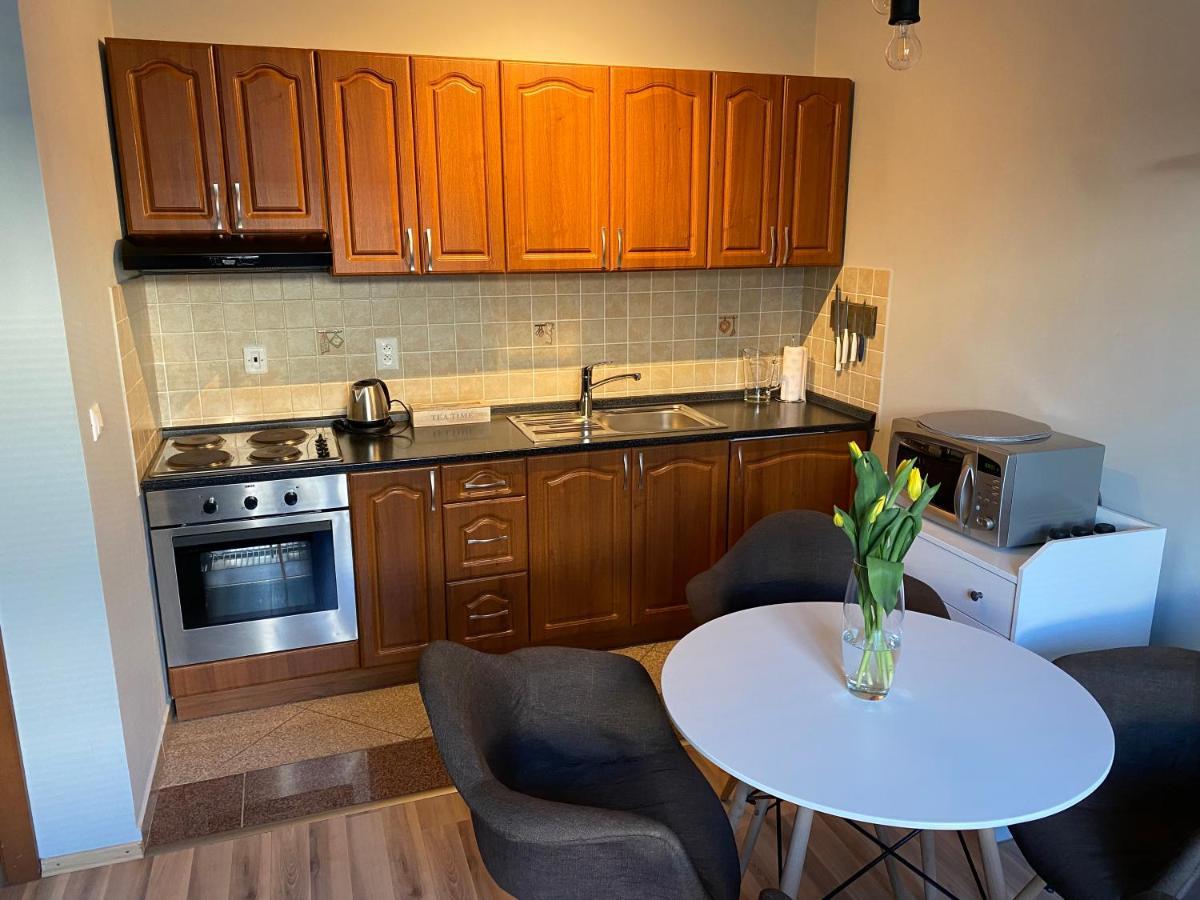 Apartman Posta Rajecke Teplice Exterior photo